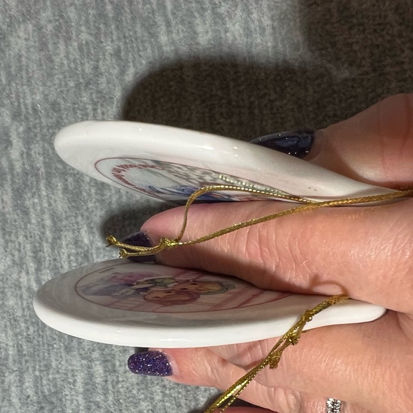 Vintage Precious Moments Christmas Remembered 2 Porcelain Holiday Ornaments 2001 - Picture 7 of 9